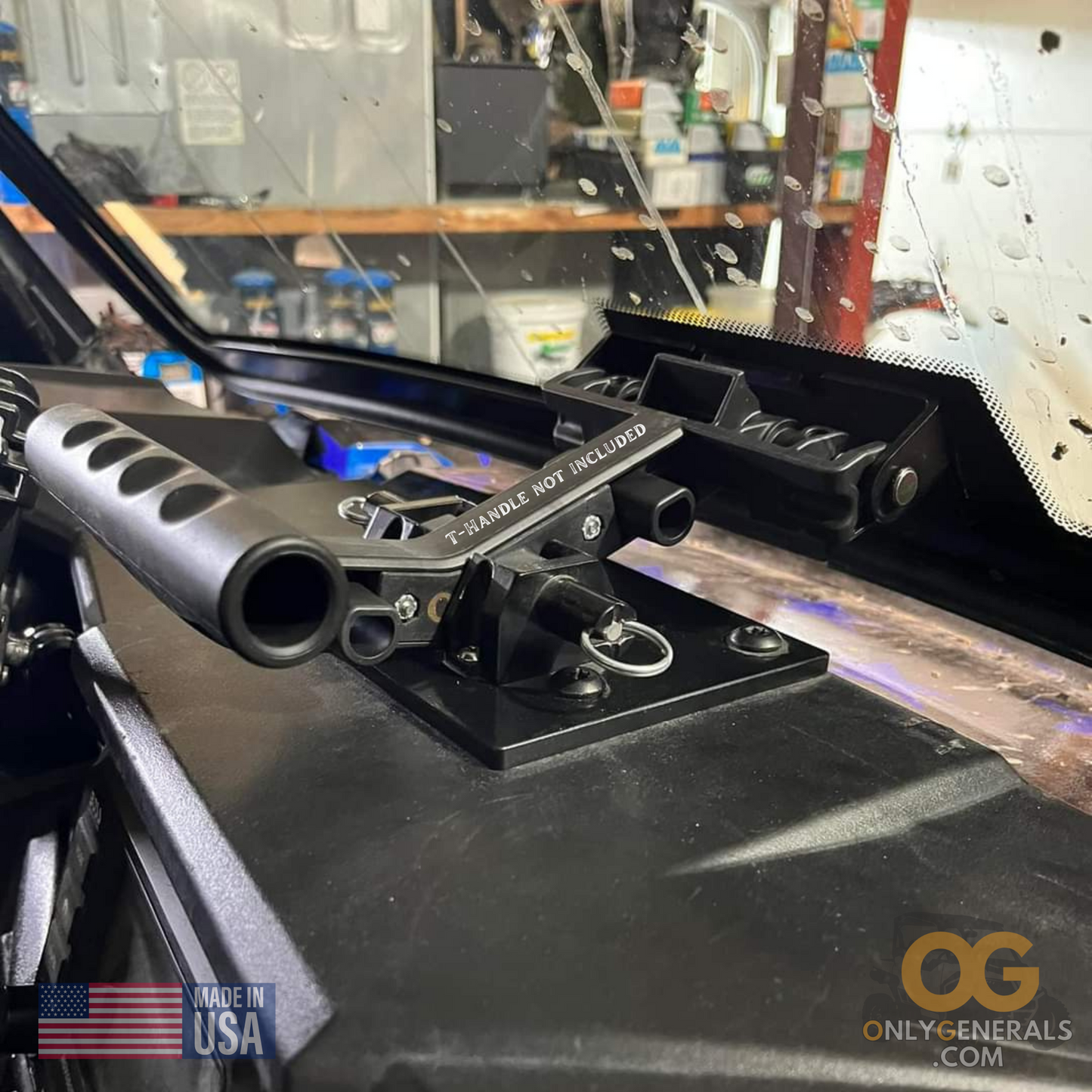 Tip-Out Windshield Locking Dash Mount for Polaris General