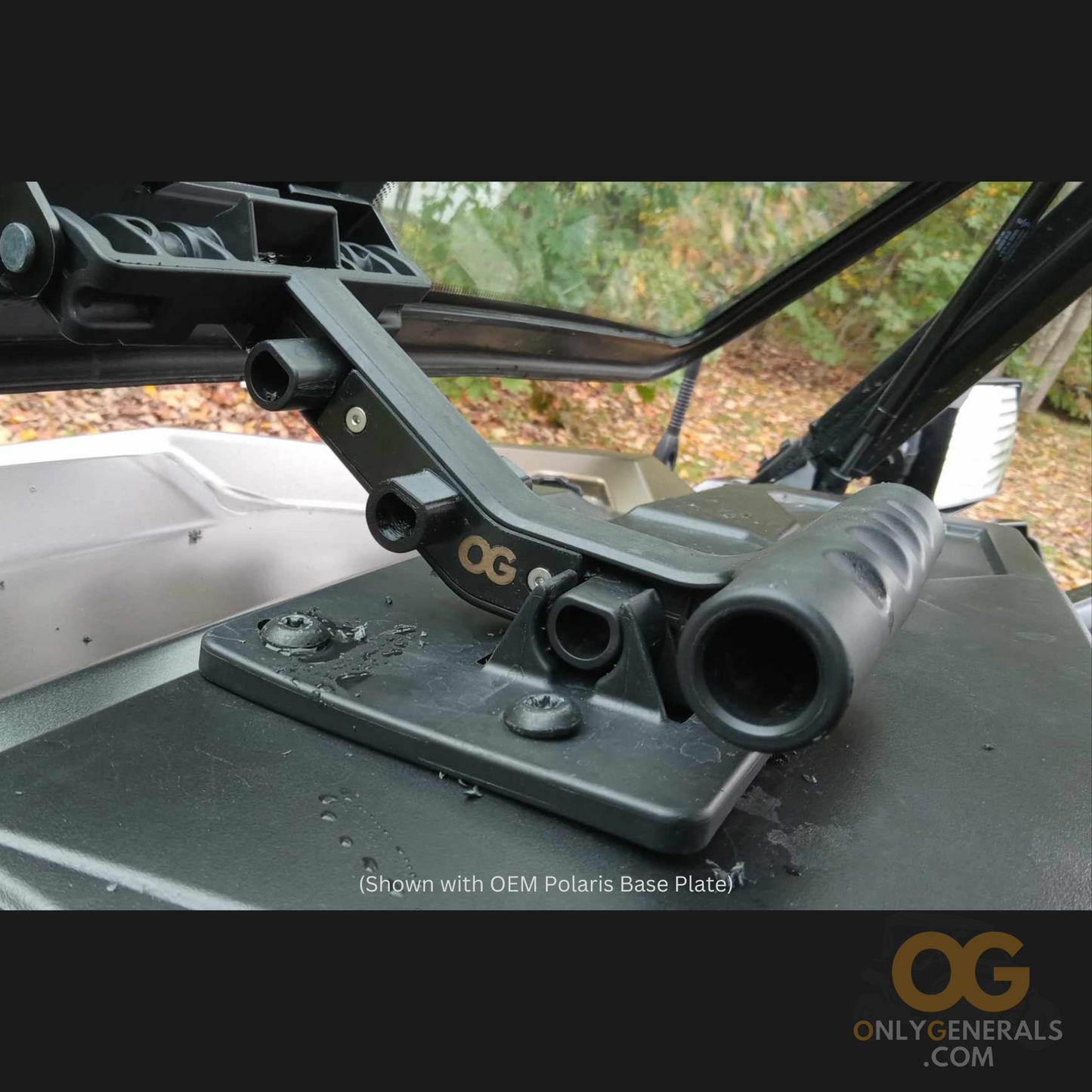 Fully installed OG tip-out insert kit on Polaris General t-handle attached to the windshield snapped into the first venting position on the oem dash plate