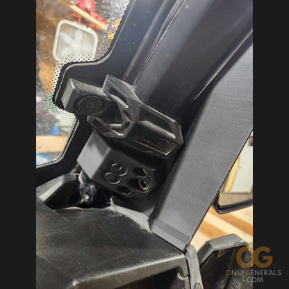 OnlyGenerals Polaris general front triangle kit installed with polaris lock n ride new style windshield