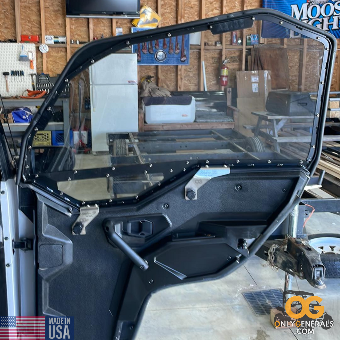 Customer submitted photo with a Polaris Generals interior door showing off their SideskinsLITE hard upper doors from OnlyGenerals